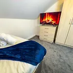Modern 5 Bedroom By Altoluxoexperience Short Lets & Serviced With Free Wifi & Parking 브리스틀